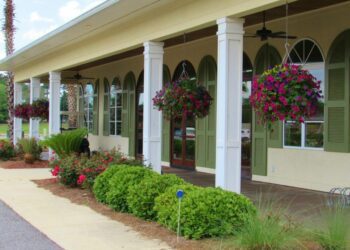 závěsný květináč