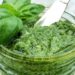 bazalkové pesto