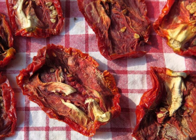 sušená rajčata