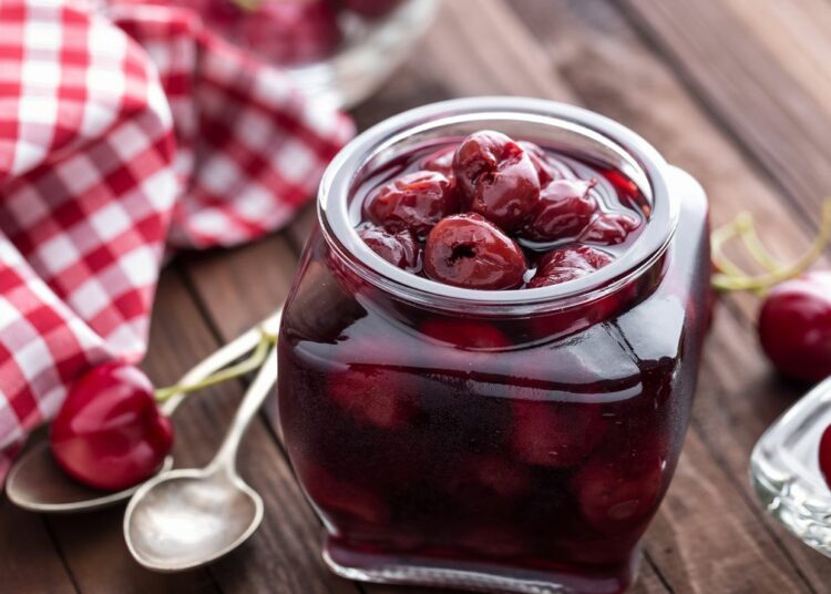 Zavařování ovocných kompotů s kořením