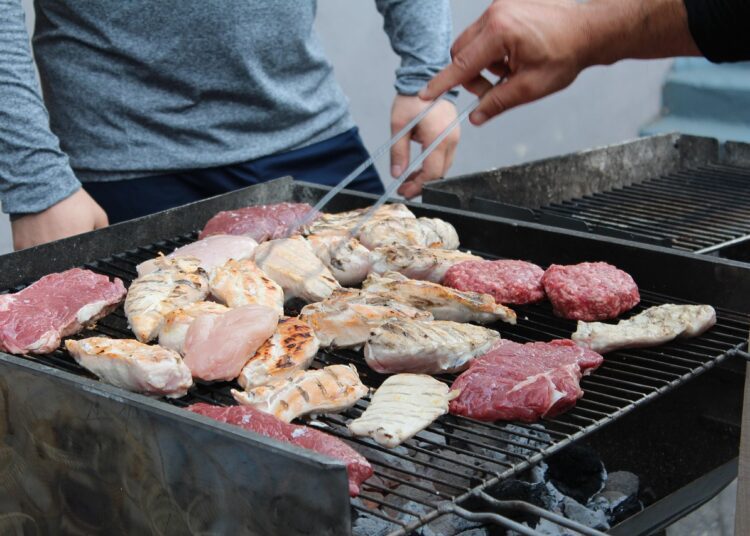 grilling 1634781 1280