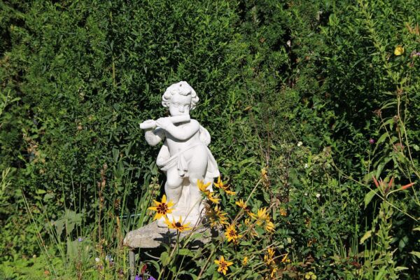 garden decoration 2649270 1280