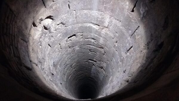 mh grafik the well 1378979 1280