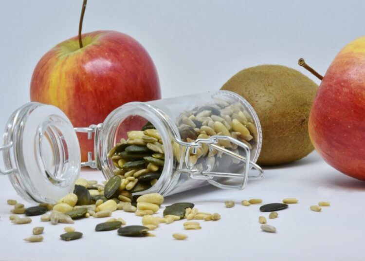 ritae apple 3193936 1280