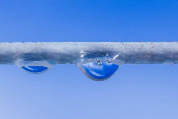 myriams fotos waterdrop 1728002 1280